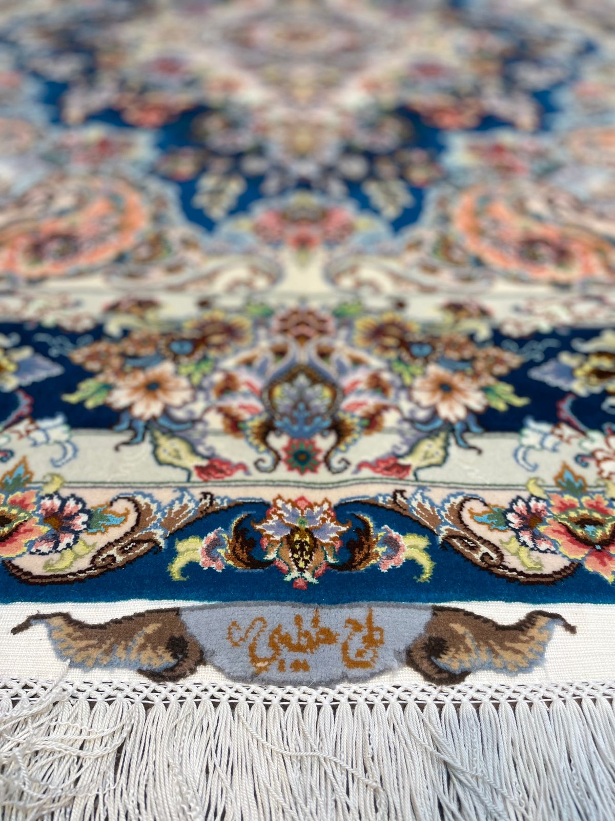 Handmade Persian Tabriz Carpet 5x7 ft – Blue & White Silk-Wool Luxury Rug