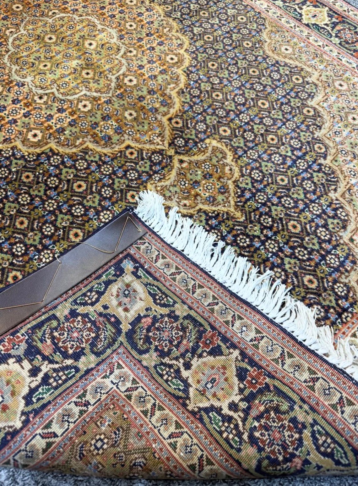 Persian Mahi Tabriz Handmade Carpet – Silk & Wool Double Knotted High Quality Rug (3x5 ft)