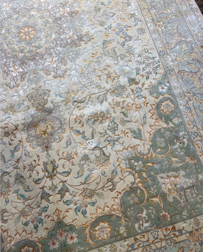 Handmade Royal Tabriz Persian Rug – 2x3 Meter Pure Wool & Silk