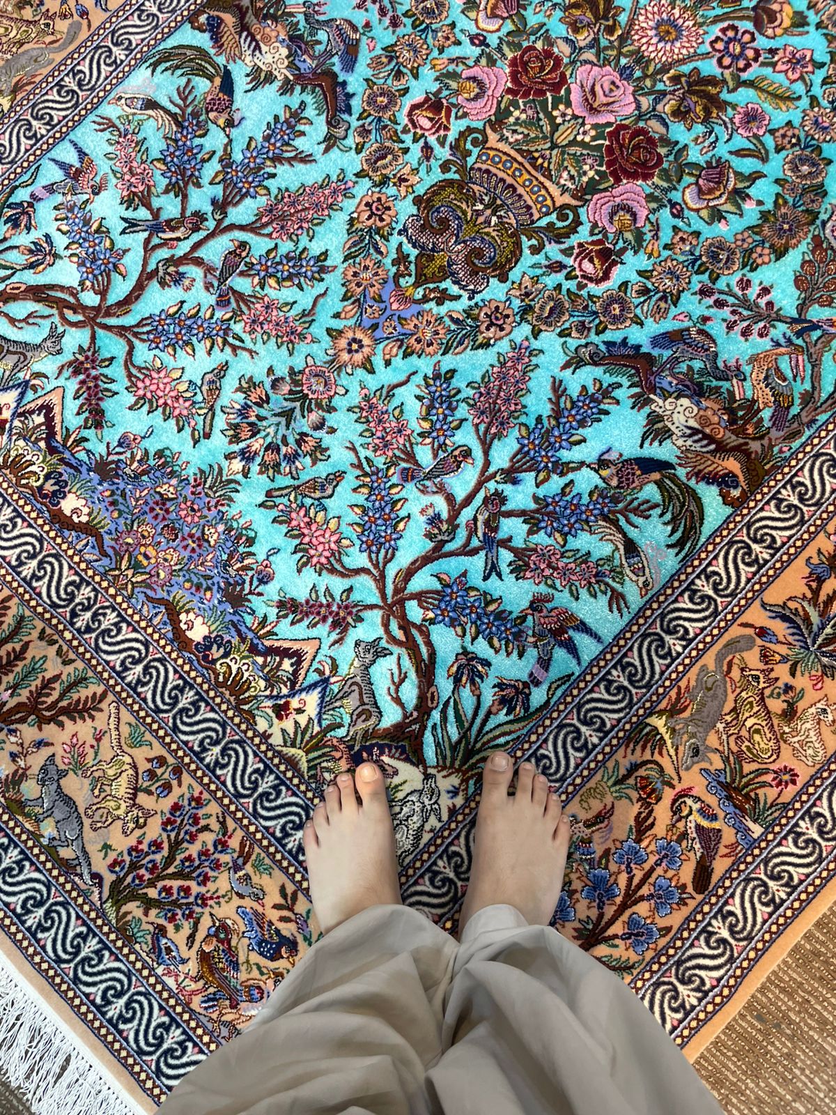 Isfahan Handmade Persian Carpet 5x7 ft – Blue & White Silk and Wool Luxury Rug