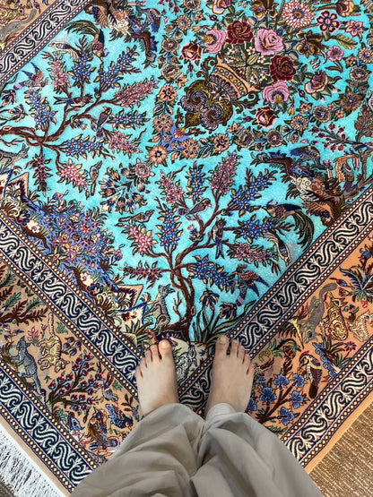 Isfahan Handmade Persian Carpet 5x7 ft – Blue & White Silk and Wool Luxury Rug