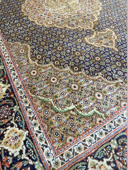 Persian Mahi Tabriz Handmade Carpet – Silk & Wool Double Knotted High Quality Rug (3x5 ft)