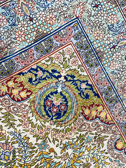 Harika Persian Rug – 3x5 ft Fine Quality Handmade Rug with Natural Colours