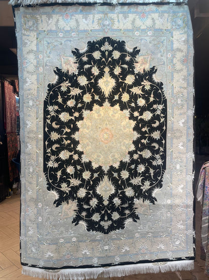 Royal Tabriz Persian Handmade Rug – Fine Quality – 5x7 Feet
