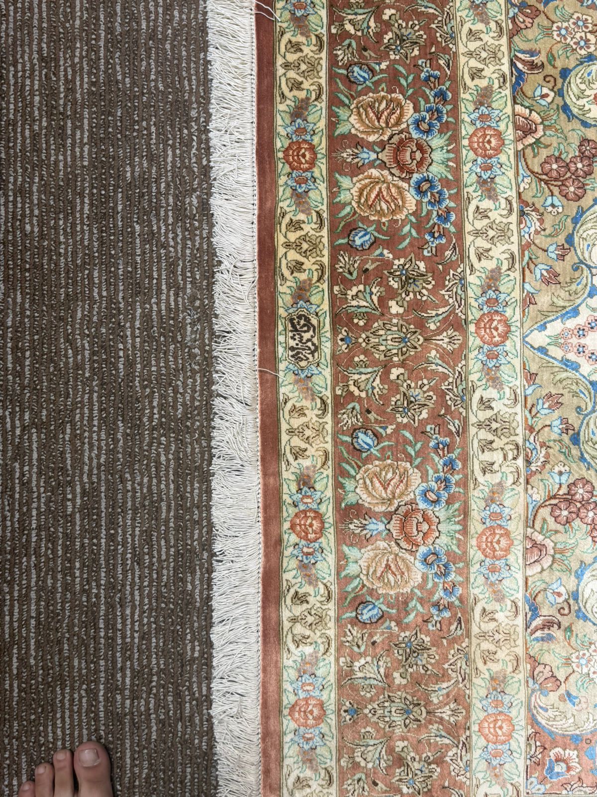 Handmade Persian Qom Carpet – Wool Rug with Floral Medallion & Elegant Borders